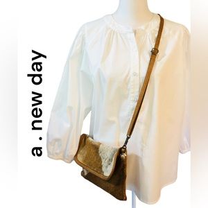 NWT-Sz S White Boho Chic Top